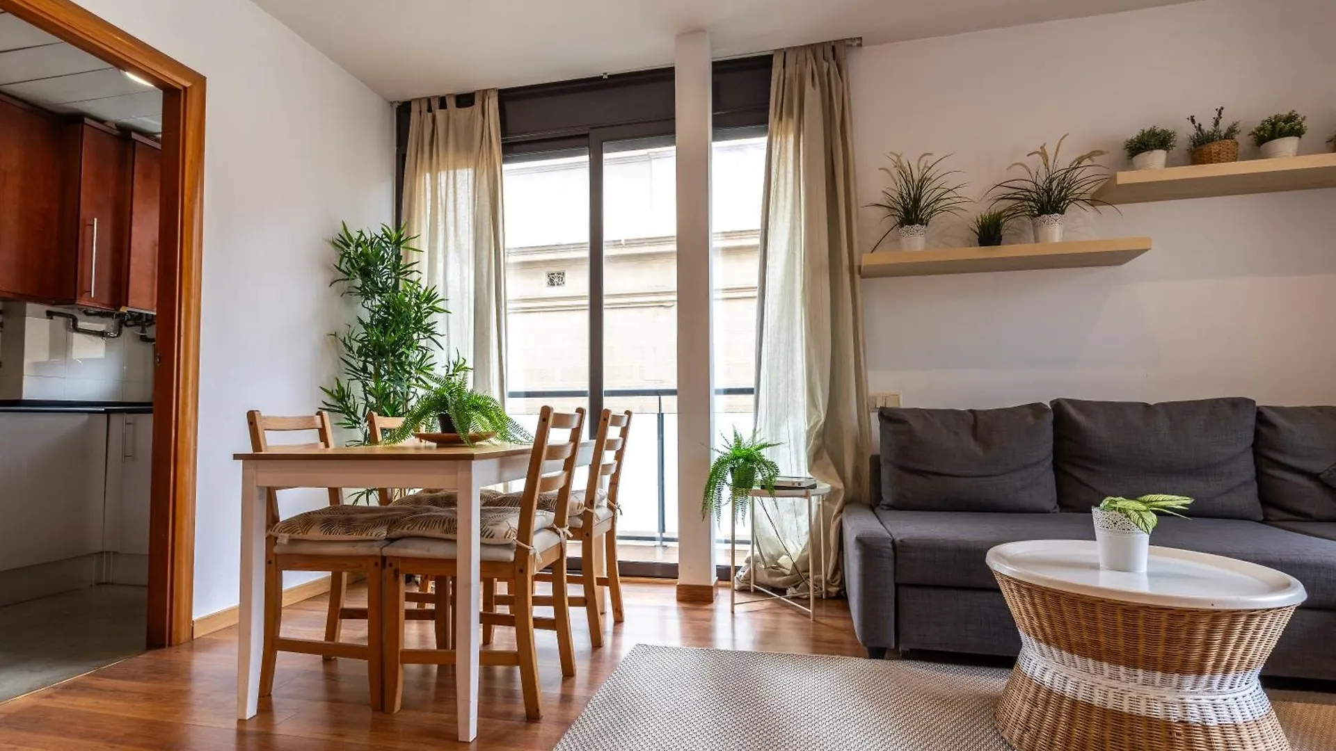 Centrico Apartamento Con Terraza Barcelona
