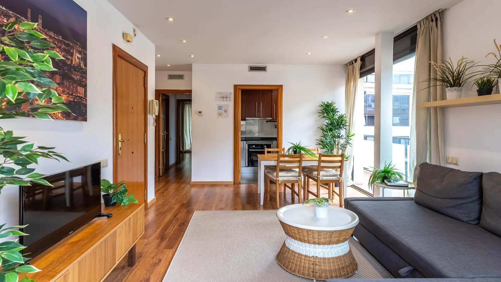 Centrico Apartamento Con Terraza Barcelona Apartment
